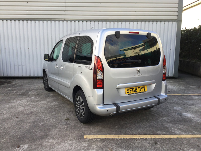 Used Approved WAV: Automatic Diesel Peugeot Partner Tepee 1.6 Blue HDI Active SF68 DYV