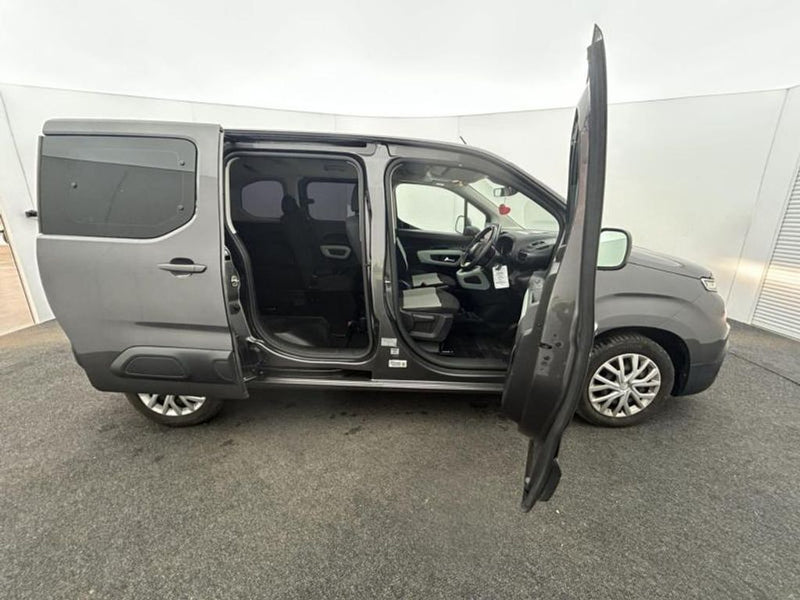 WA70 EUM Manual Wheelchair Accessible Vehicle Citroen Berlingo Multispace 1.6 Blue HDi 100 Feel Edition