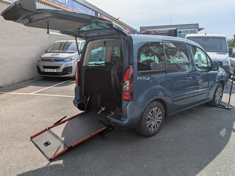 SF67 BGY Wheelchair Accessible Vehicle Peugeot Partner Tepee 1.6 Blue HDI