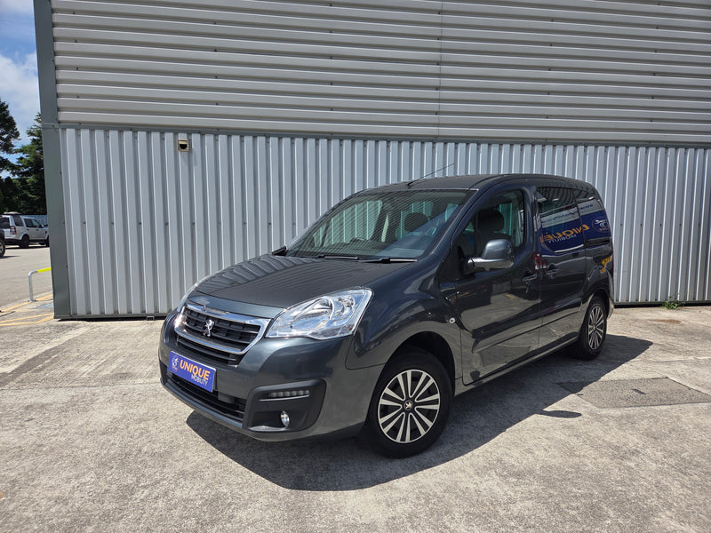 SF68 FBJ Semi-Automatic Peugeot Partner Diesel Wheelchair Accessible Vehicle